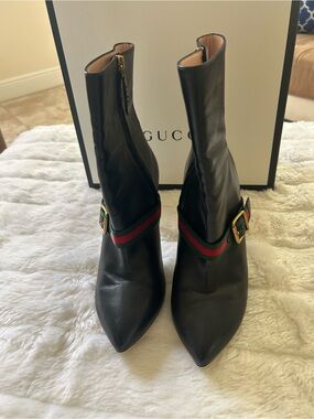 Gucci Black Leather Ankle Boots with Signature Web Stripe